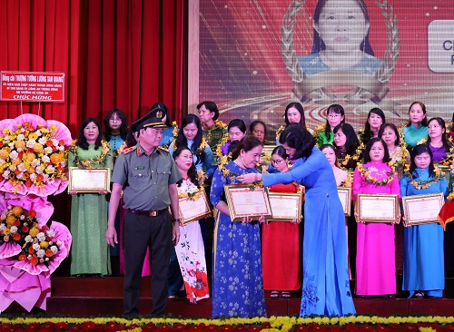 hinh phong trao toan quoc 3...jpg