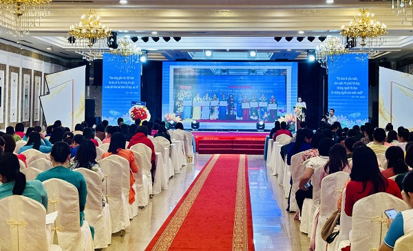 4.pttđ quang cảnh.jpg