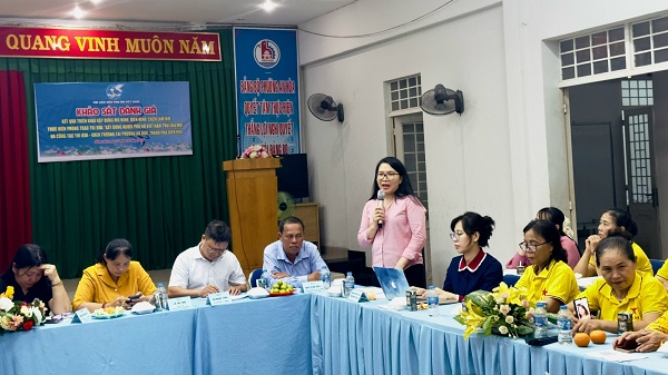 trao doi.jpg