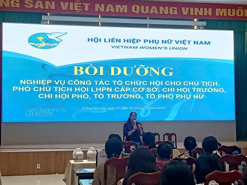 PHU NU TINH PB.jpg